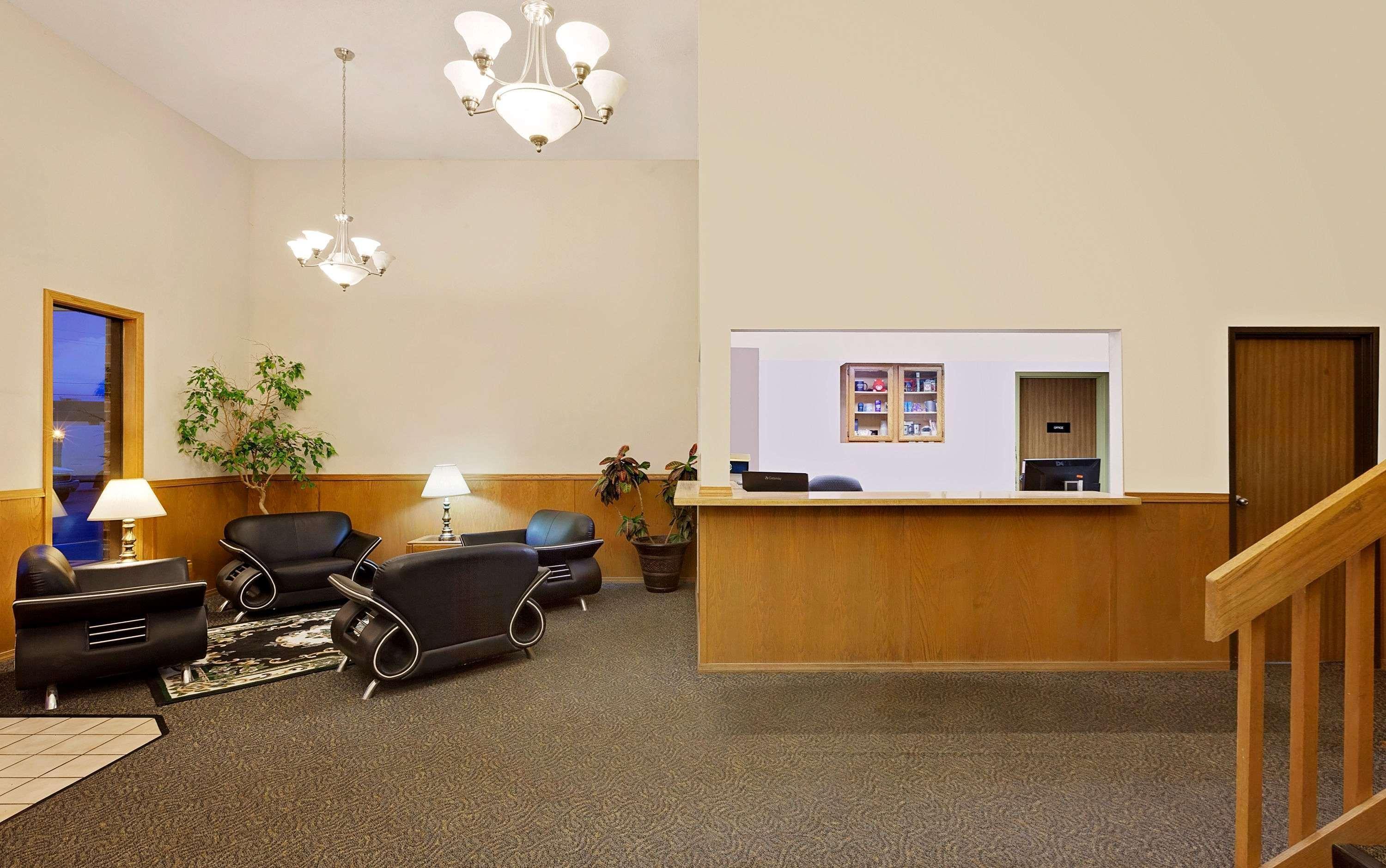 Super 8 By Wyndham Fayetteville Luaran gambar